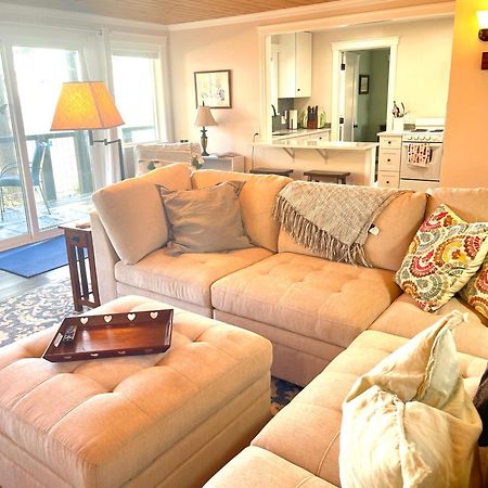Puget Sound Chic Romantic Cottage With Private Beach Access & Gated Entry Port Ludlow Exterior photo