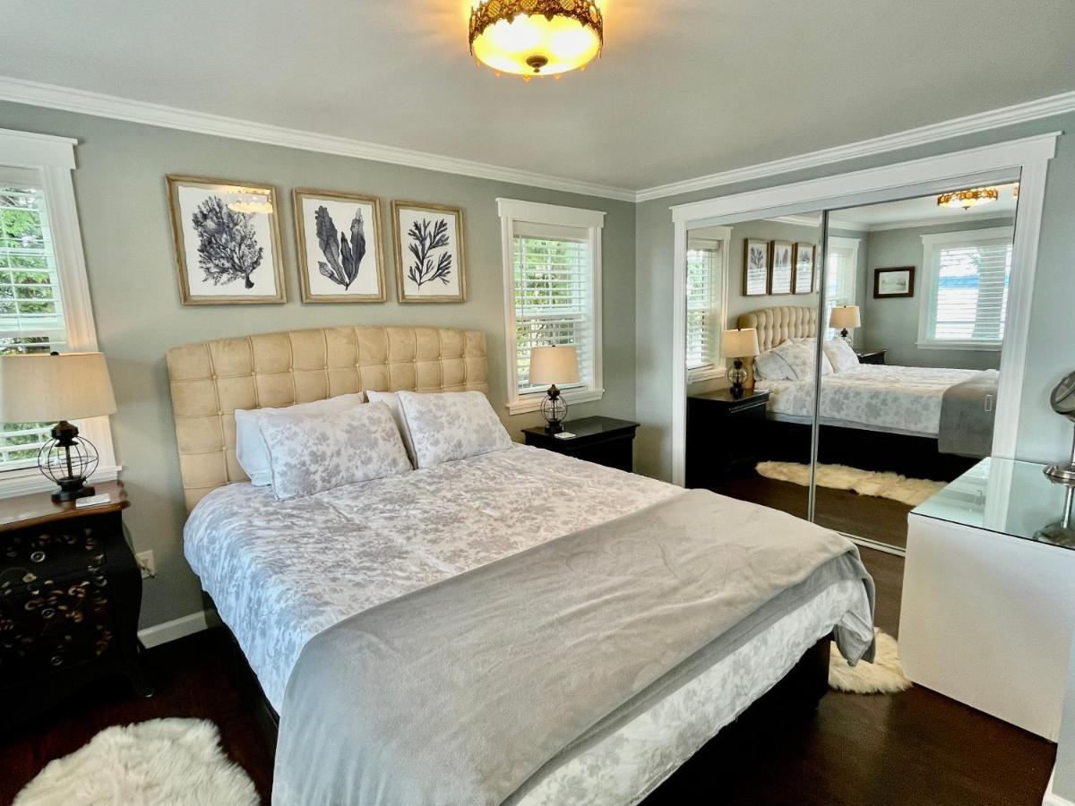 Puget Sound Chic Romantic Cottage With Private Beach Access & Gated Entry Port Ludlow Exterior photo